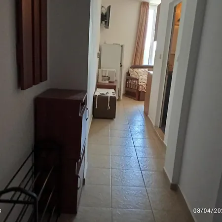 Pro 2 - 4 Osoby - Bila Budova V Arealu Kokiche Sunny Beach, Nesebar, Bulharsko Apartment Slantschew brjag